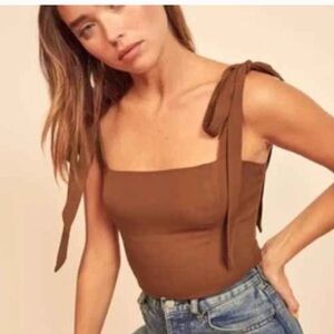Reformation shirt never worn, ellora top in cinnamon size 6